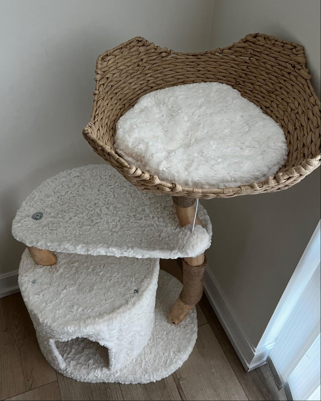 Natural Wood Cat Tree with Deep Wicker Basket
